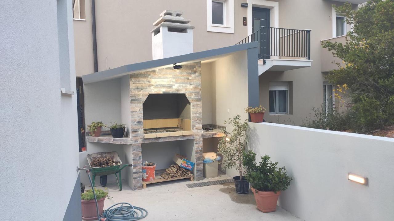 Luxury Apartment Pape Baška Voda المظهر الخارجي الصورة